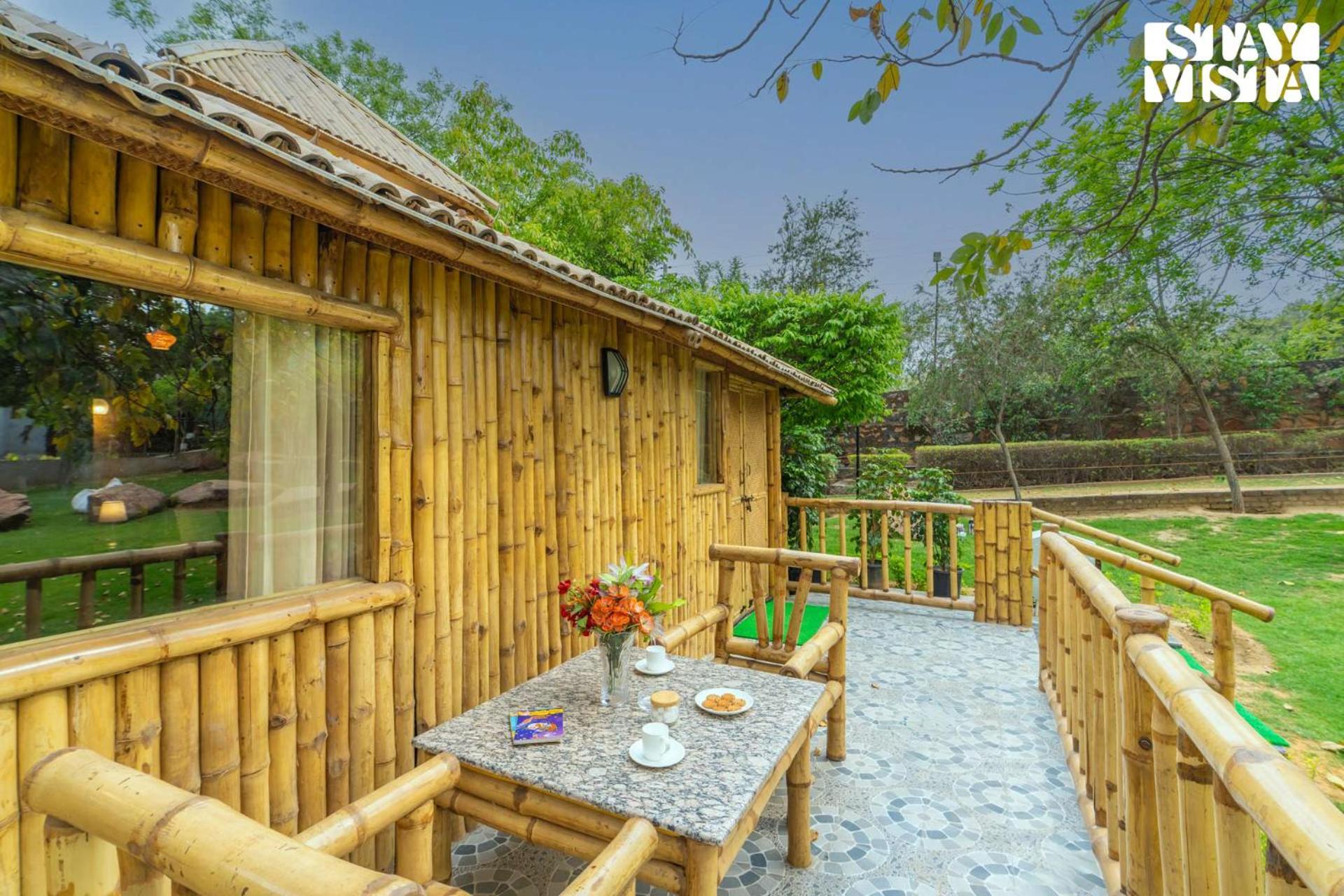 Stayvista At Maple Farms With Pool, Bbq & Bonfire Sohna Exterior photo